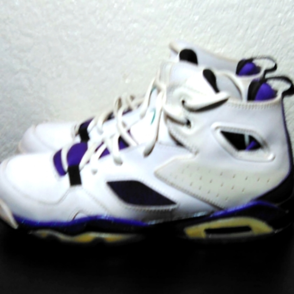 Kids White and Purple High-Top Basketball Sneakers